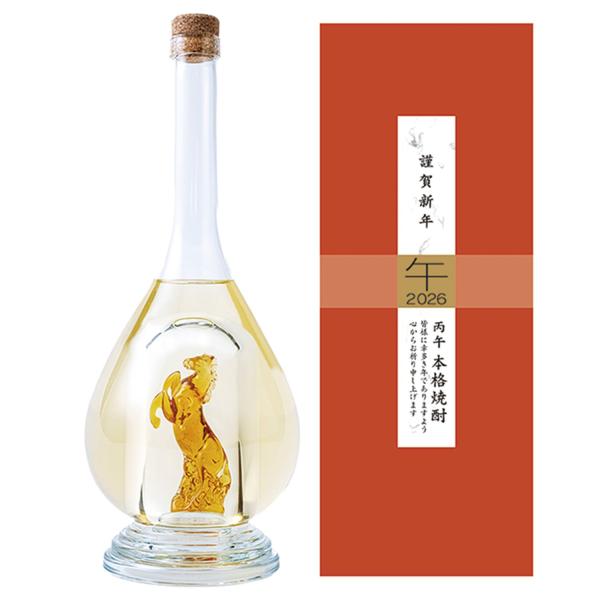 一本一本丁寧に作ったガラス工芸のボトルに、干支の細工を施し、樫樽で熟成した本格焼酎を詰めた逸品。ガラス職人が一つ一つ丁寧に作り上げたハンドメイドです。2026年（令和八年）の干支は、午（うま）。「物事がうまくいく」や「幸運が駆け込んでくる」...