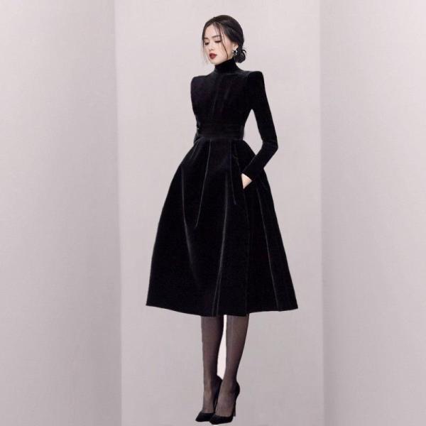 【美品】日本製 セラヴィ 高級ベロアワンピース ハイネック パーティドレス 9号 美品】日本製 セラヴィ 高級ベロアワンピース ハイネック