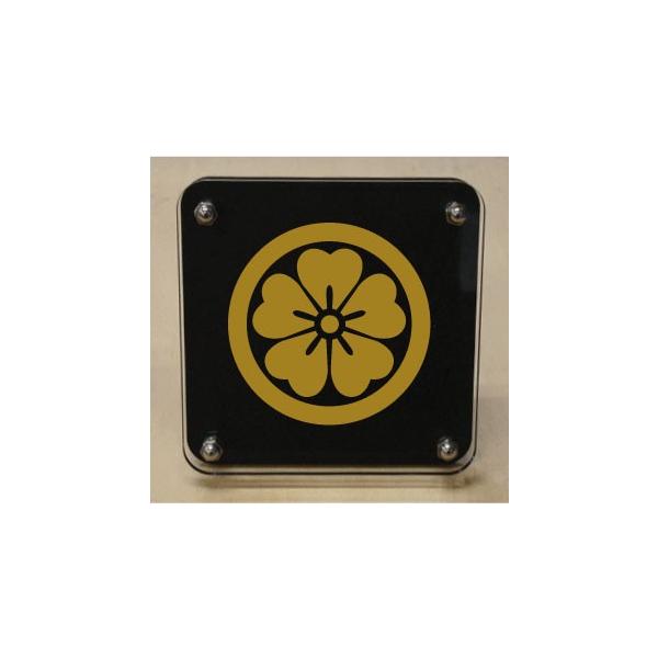 Ɩ䏂QOO@yۂɍߍzwŗ̓IȃX^h^̏iłBƖ䏂̔[́A䒍ĂP`RcƓƒZ[Ŕ܂B