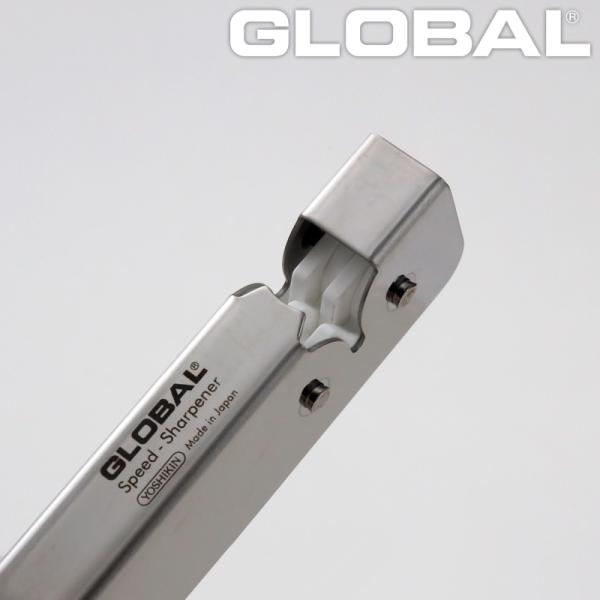 両刃のステンレス包丁用のシャープナー。研ぎユニット部がセラミック製になっており、研ぎ性能が向上、錆の心配もありません。包丁の切れ味が鈍り始めたら、軽く手前に6〜10回引いて頂く事で、切れ味を一時的に蘇らせることが出来ます。