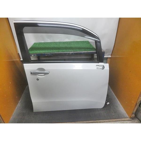 中古] R2/1 ステラ DBA-LA160F 右フロントドア 67001-B2430 360098  