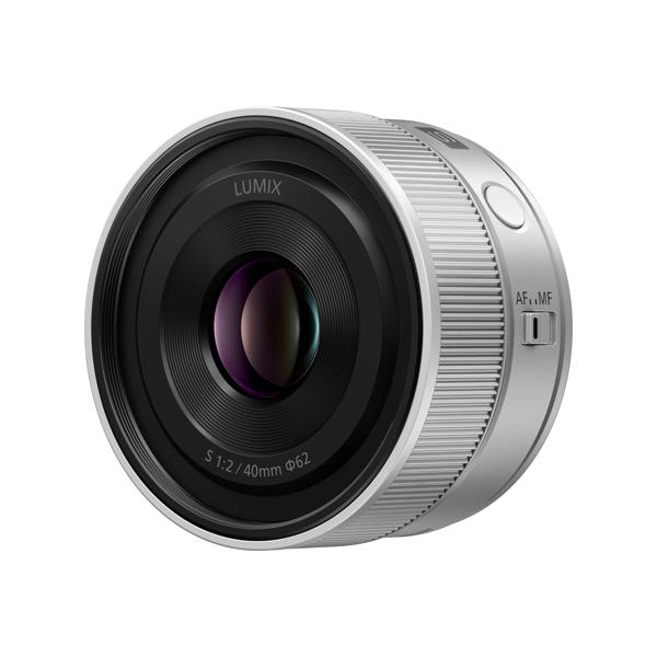 《新品》 パナソニック 交換レンズ LUMIX S 40mm F2 シルバー ライカL用 S-S40-S Panasonic