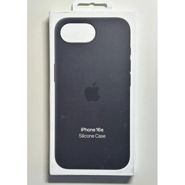iPhone 16e シリコンケース・ブラック  MagSafe対応 アップル アイフォン 並行輸入品 ケース