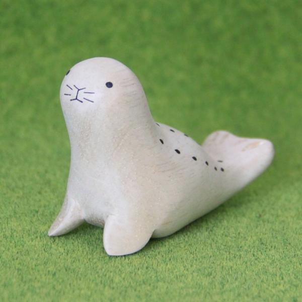 T Lab ぽれぽれ動物 アザラシ Polepole ポレポレ ティーラボ 木製 木彫りアニマル 小物 置物 ハンドメイド 雑貨 かわいい ナチュラル 動物園 水族館 Zoo A0160 Azarasi やさしいおみせ Yahoo 店 通販 Yahoo ショッピング