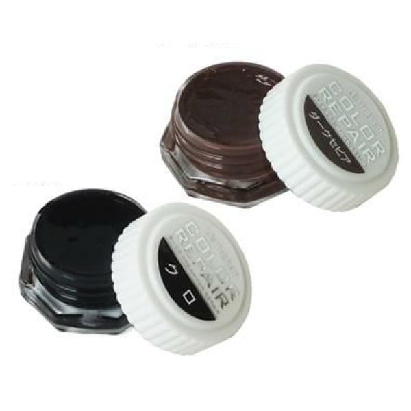 コロンブスカラーリペア 9gブラック ダークセピア主要成分：ろう、油脂、有機溶剤種類：乳化性特殊加工の顔料が靴の色ムラは傷をカバーします。動物性油脂ミンクファットが革へ浸透し、柔軟性を高めます。起毛革やエナメル革には使用できません。染め替え...