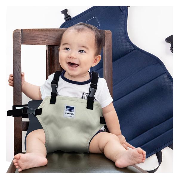 【サイズ】本体：縦48×幅26cm　●サポートベルト：約113cmまで　●ショルダーベルト：最長40cmまで　●胴回り：60〜88cm　●重さ：155g【カラー】ディープネイビー、サンドベージュ【材　質】■ディープネイビー／表：ポリエステル...