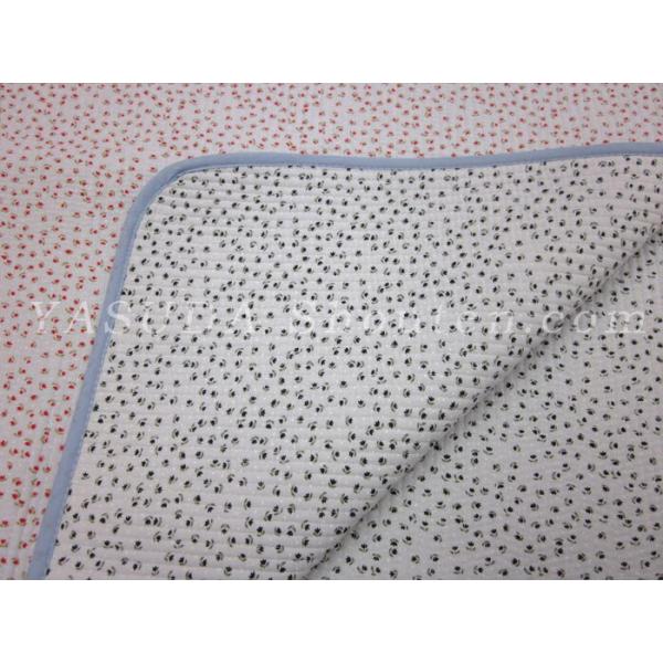 キルティングシーツ チューリップ ダブル200×200 シーツ リバーシブル ベットカバー ベッドカバー イブル 寝具 布団 お昼寝 花 小花 花柄 フラワー