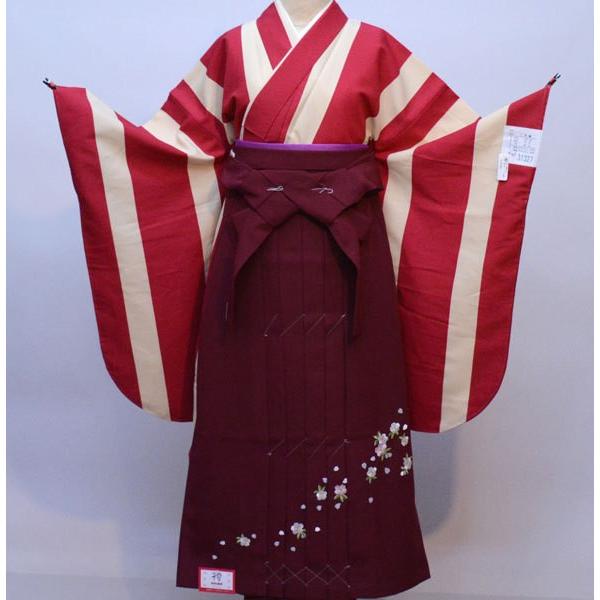 二尺袖 着物袴フルセット 着物生地は日本製 縫製と袴は海外 袴変更可能 