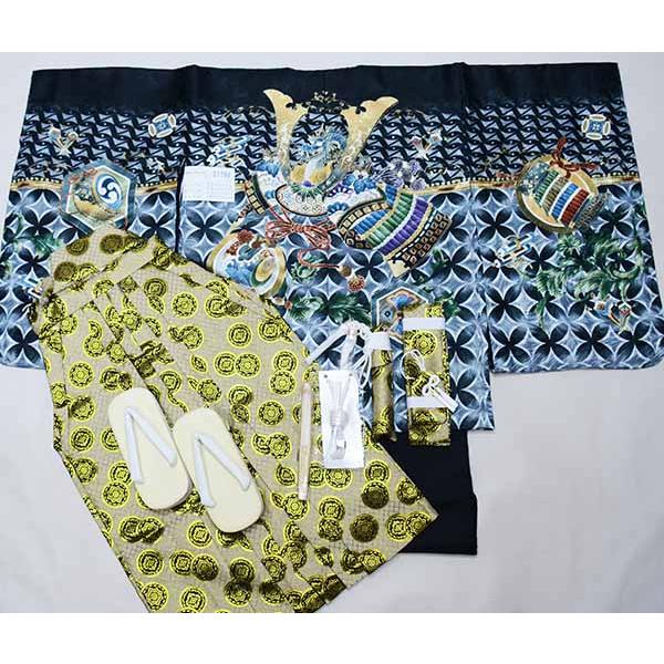 七五三 五歳 男児 羽織袴フルセット 着物 黒地 綸子地 兜 縞袴