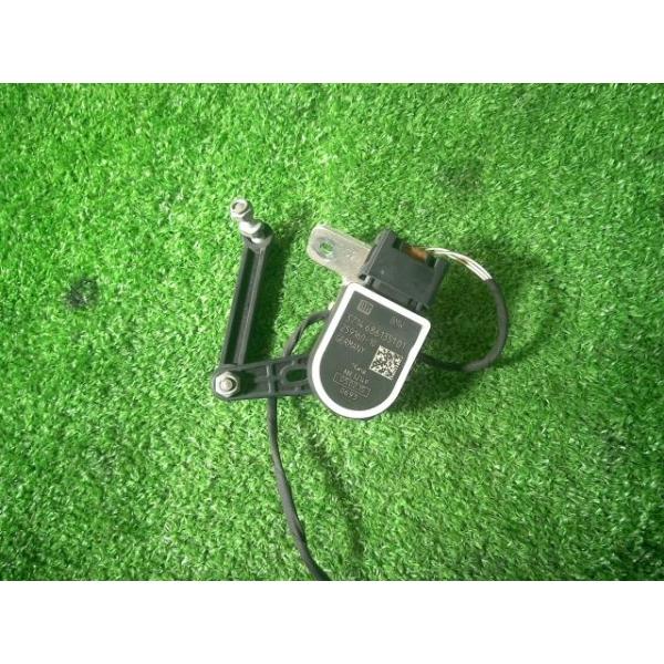 BMW 6シリーズ DBA-6A30 「ハイトコントロールセンサー」 3714686135101 リア左 F06 グランクーペ 640i　yatsu