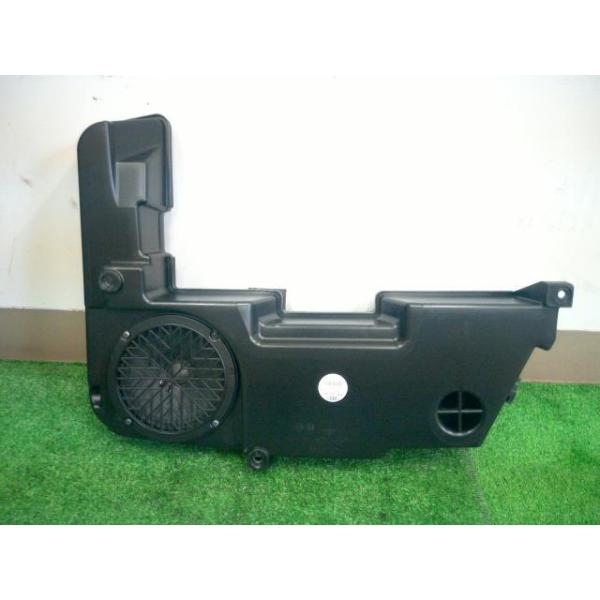 アウディ A4 ABA-8KCAB スピーカー 8K9035382 ウーハー アバント 1.8T　yatsu
