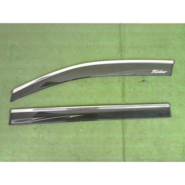 バックドアバイザー 2*0様 PE52 エルグランド