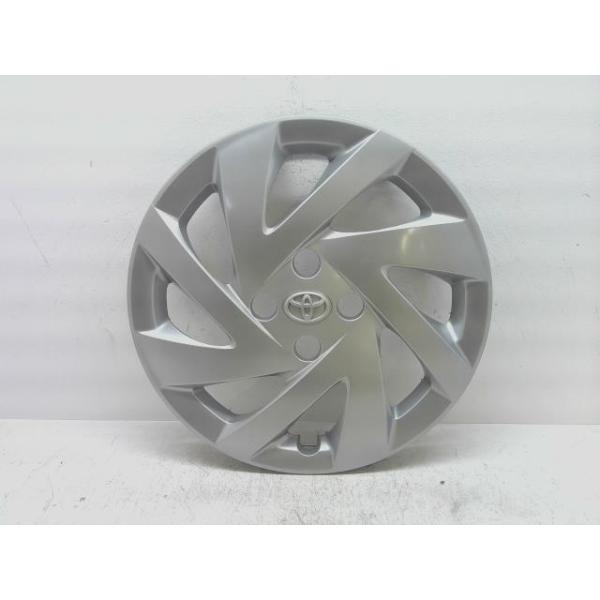 アクア DAA-NHP10 ホイール ホイルキャップ 42602-52580 前期 15インチ
