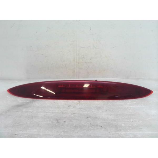 セレナ DBA-C26 ハイマウントストップランプ K23 286-23096 yatsu