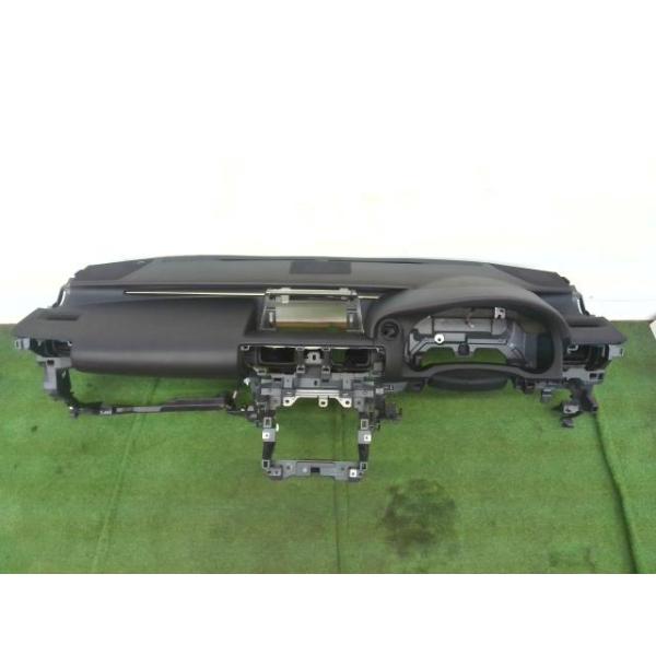 レクサス（LEXUS） IS DAA-AVE30 ダッシュ ボード インパネ 217 F