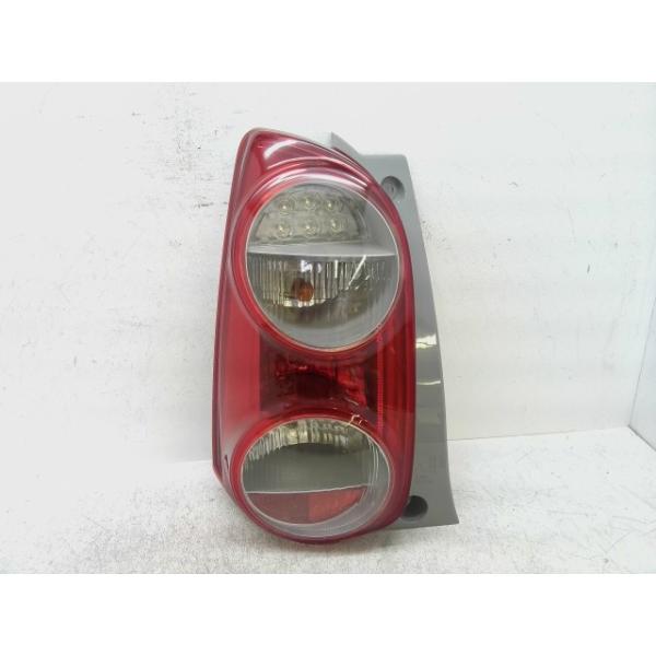 パッソ DBA-KGC30 左 テール ランプ ライト レンズ 220-51004 前期 1.0