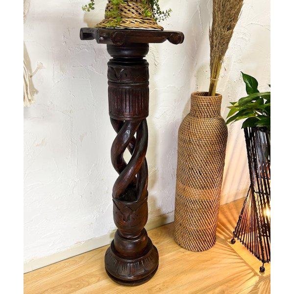 彫刻入りアジアン家具 木製 花台