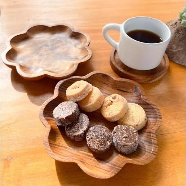 無垢 チーク材 フラワー型トレイ（１５ｃｍ）♪ 木製 天然木 キッチン雑貨 カトラリー 食器 インテリア おしゃれ ナチュラル カフェ リゾート ホテルライク