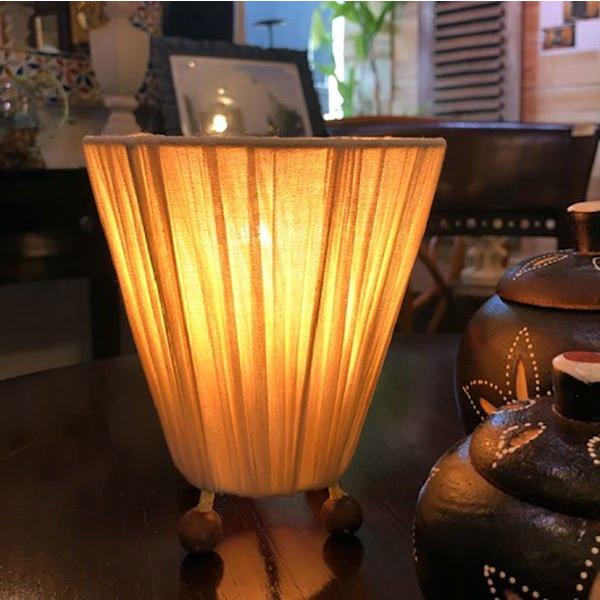 ԐڏƖ X^hCg tACg CeAƖ e[uCg  AWA zCgRbg̃~jviv`AEgbgj