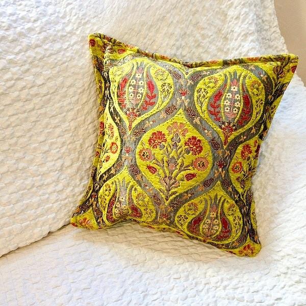 アジアン バリ 雑貨 ダマスク柄クッションカバー イエロー おしゃれ インテリア エスニック ファブリック アジアン家具 雑貨 Yayapapus 通販 Yahoo ショッピング