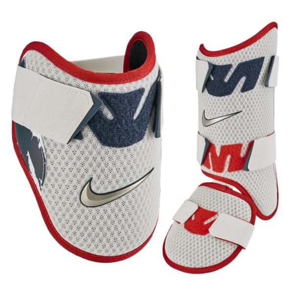 かもねぎ　NIKE エルボーガード フットガード　青 フリーサイズ かもねぎ様専用 NIKE エルボーガード フットガード 青