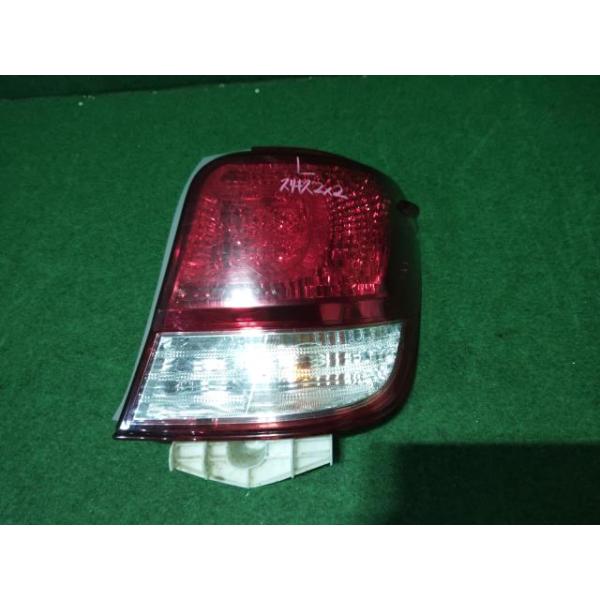 カローラアクシオ DBA-NZE164 右 テール ランプ 1F7 : 山自販