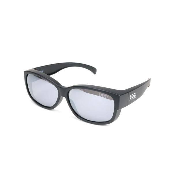 メガネの上からはもちろん単体でも使える2WAY偏光オーバーグラス。フラットタイプのレンズで歪みが少なくクリアな視界を確保。●オーバーグラスながらスタイリッシュなデザインで様々なシチュエーションに。●22gと軽量タイプで、長時間の使用にでも疲...