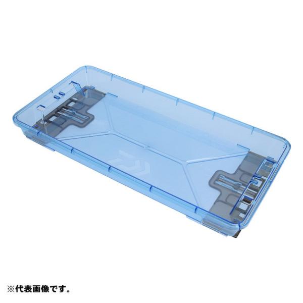 【樹脂素材採用でトレーが一度冷えたら温まりにくく、イカを鮮度を保ち、キレイに持ち帰り！】■一度冷えたら温まりにくい樹脂素材採用■スライドプレートによる簡単組立、収納■トレーに水がたまりにくい水抜け構造採用■本体一体構造とスライドプレートが取...