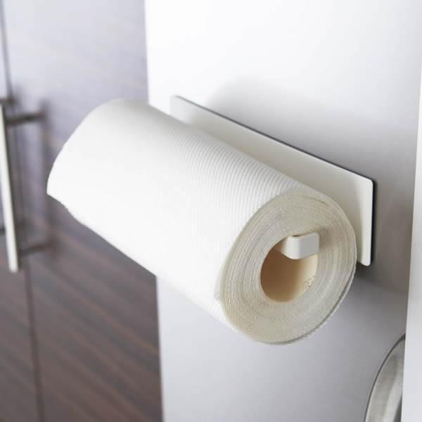 サイズ（約）:6×5.5×高さ24.5cm重量（約）:300g材質:本体/スチール（粉体塗装）　マグネット耐荷重（約）:1kg製造国:中国メーカー:山崎実業山実 yamazaki 磁石 マグネット キッチンペーパー ロール ペーパータオル ...