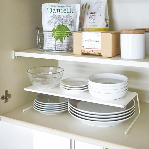 サイズ(約):幅40×奥行18.5×高さ9cm棚サイズ(約):幅40×奥行15cm材質:本体/スチール(粉体塗装)耐荷重(約):2kg製造国:中国メーカー:山崎実業山崎実業 山実 yamazaki tower タワーシリーズ ディッシュスト...