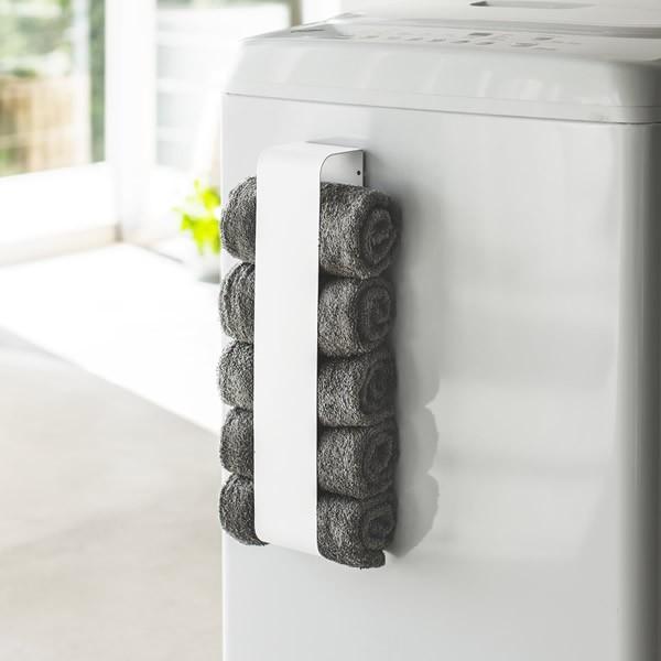 商品サイズ（約）:幅8×奥行7.5×高さ40cm重量（約）:720g材質:本体/スチール（粉体塗装）付属品:マグネット×2 木ネジ×4耐荷重（約）:2kg品番:3582製造国:中国メーカー:山崎実業山崎実業 山実 yamazaki Plat...