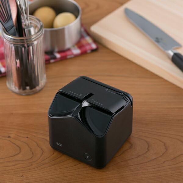 サイズ(約):幅10.8×奥行10.8×高さ11cm重量(約):670g(ACアダプター含む)材質:本体/ABS樹脂　研石(荒)/ホワイト亜ランダム　研石(仕上)/ホワイトアランダム　すべり止/シリコーンゴム品番:AP5301製造国:中国メ...