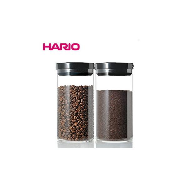 コーヒー粉や乾物入れにピッタリ♪密閉して保管できる珈琲キャニスターです。シリコーンを使用したフタがしっかり閉まるので、湿気に強く、豆の酸化も防ぎます。フタツマミを上下に操作するだけで簡単に開閉が可能。コーヒー粉やコーヒー豆を入れ、フタツマミ...