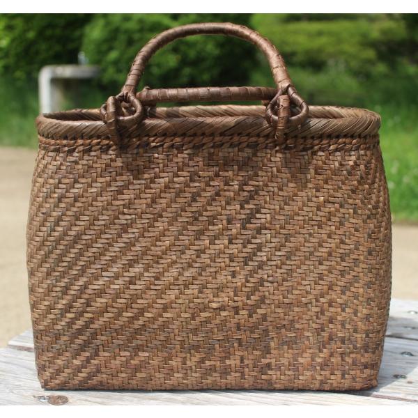 2002年春 山葡萄 山胡桃 籠 値下げ - バスケット/かご