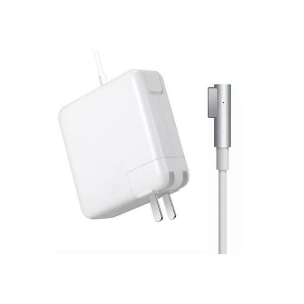 中古美品 代用品 修理交換用 MacBook A1181 MB881J/A (13インチ, Early