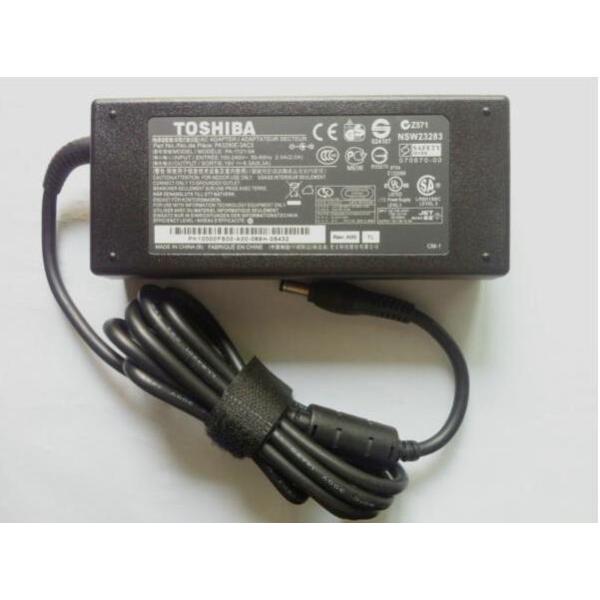 新品 東芝/TOSHIBA dynabook REGZA PC D732/V9GW D732/V9HR D732