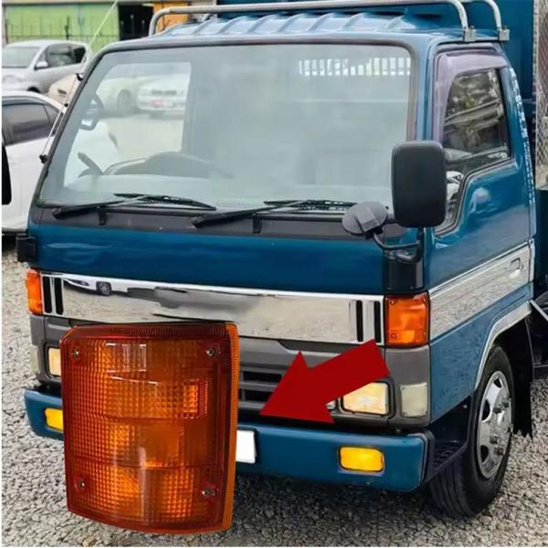 並行輸入品 マツダ タイタン 1988〜1997年式 3.5L用 フロントウィンカー コーナーランプ 1ペア