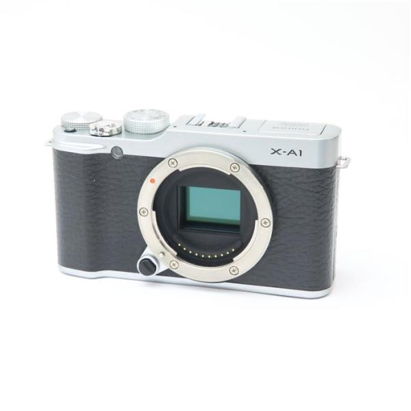 《難有品》FUJIFILM X-A1 ボディ