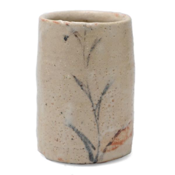 陶芸家　滝川恵美子　志野　四方猪口　ぐい呑　酒器　志野焼　美濃　共箱 陶芸家 滝川恵美子 志野 四方猪口 ぐい呑 酒器 志野焼 美濃 共箱