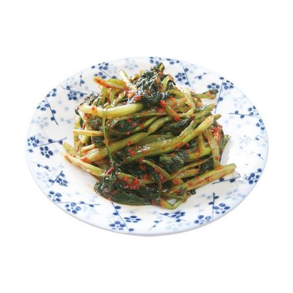 女性に必要なカルシウム、鉄分、カロチン（ビタミンA）、ビタミンB2、ビタミンCなどが豊富に入っています。