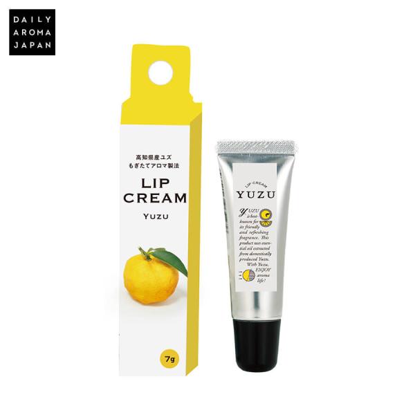 ■特徴デイリーアロマジャパン高知県産ＹＵＺＵ リップクリーム 7gユズ精油の爽やかな香りが楽しめるリップクリーム高知県産ユズ精油の爽やかな香り。保湿成分に和三盆*1・純米酒酒粕*2を配合。プルっとしたツヤと潤いのある唇に。柔らかいテクスチャ...