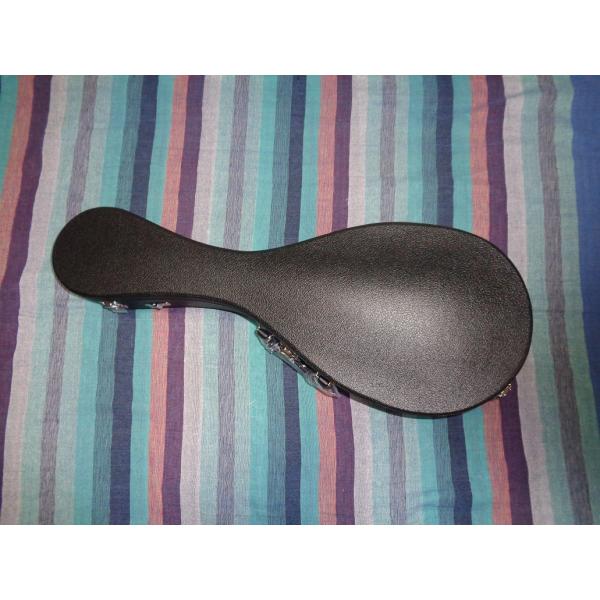 ★実在庫品国産カスタムオーダー品。内装を派手にしてあります。「ギンギラギンにさりげなく」というイメージです（笑）。★寸法詳細全長：690mm胴長：358mm肩部幅：90mm中間部幅：207mm最大幅：211mmボディ深さ（厚み）：163mm...