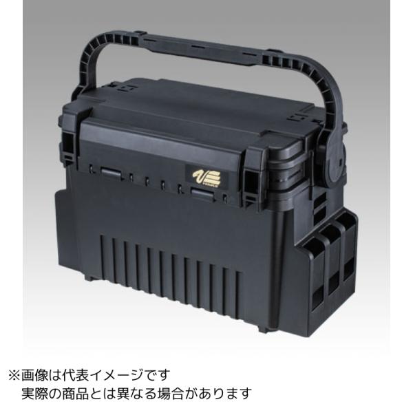 ●明邦化学●商品名：VERSUS VS-7070N●詳細ランガンシステムBOXにハンドルストッパー機能を搭載した、VS-7070N。収納物や装着しているオプションパーツによっては、持ち運ぶ際にバランスが崩れることもあったが、ハンドルストッパ...