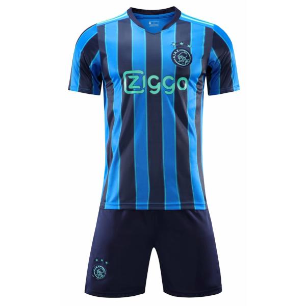 サッカー ユニフォーム 22 みんな探してる人気モノ サッカー ユニフォーム 22 スポーツ アウトドア