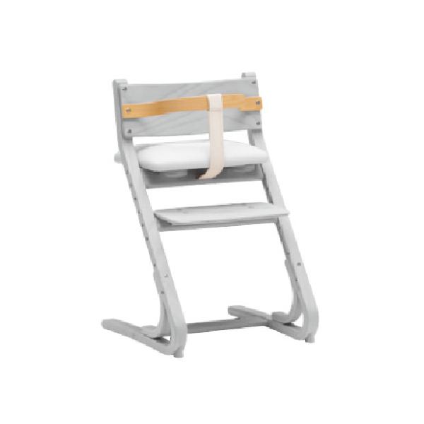 サイズ：幅474 奥行148 高さ40（mm）主材：ブナ成型合板※チェア本体は別売りです。※北海道、沖縄、離島を除き送料無料※シート変更なしの場合は【ラルゴ・マニエラ・クレンズ】を選択下さい。