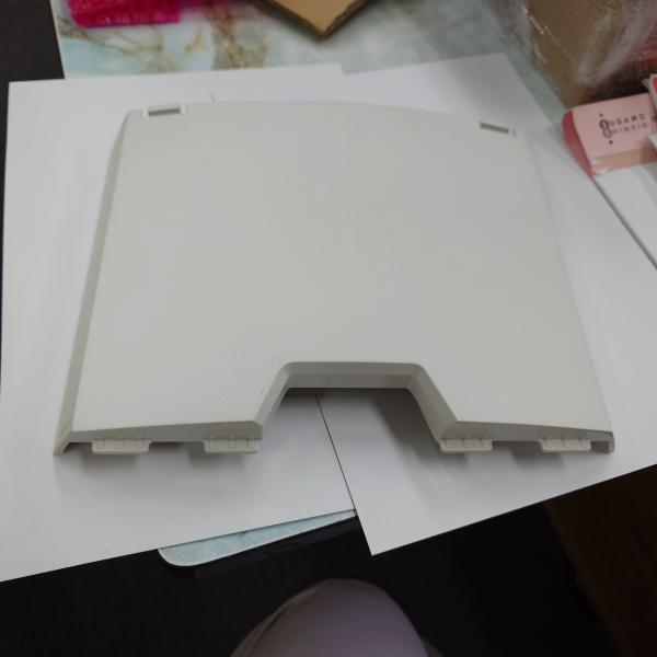 ＴＯＡ製 WA-2700/WA-2700CD/WA-2700SC/WA-2800/WA-2800CD/WA-2800SC/WA-2800IF/WA-2800SB/WA-2800BT などの リヤカバー部のみです。ご注意:本体側が破損している...