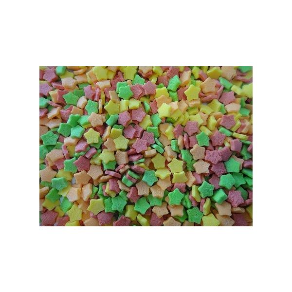 メール便、小型宅配便発送不可。ヨーロッパ産ドイツ製のトッピングシュガー200g。直径約7mm、星形のカラーシュガーは、お菓子を華やかに彩ります。※上記画像はイメージです。光の当たり具合で実際の色と異なる事がございます。商品のパッケージなどは...