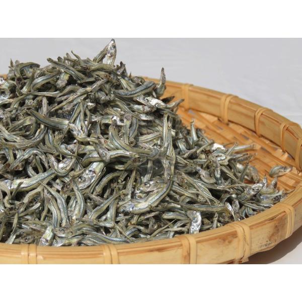 おやつとしても、乾煎りやレンジで温めてカラッとしてもおいしいです。小さいからそのまま食べて栄養補給に！※４つまでは60cm料金にて発送可能です。