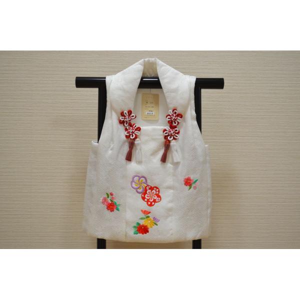 女の子 七五三 かわいい被布 白 正絹 刺繍柄 日本製3歳用 ngs