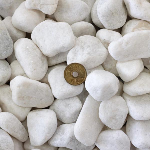 砂利 白 庭 ガーデニング 白玉砂利 1寸 約3 4cm 30kg入り Buyee Servis Zakupok Tretim Licom Buyee Pokupajte Iz Yaponii
